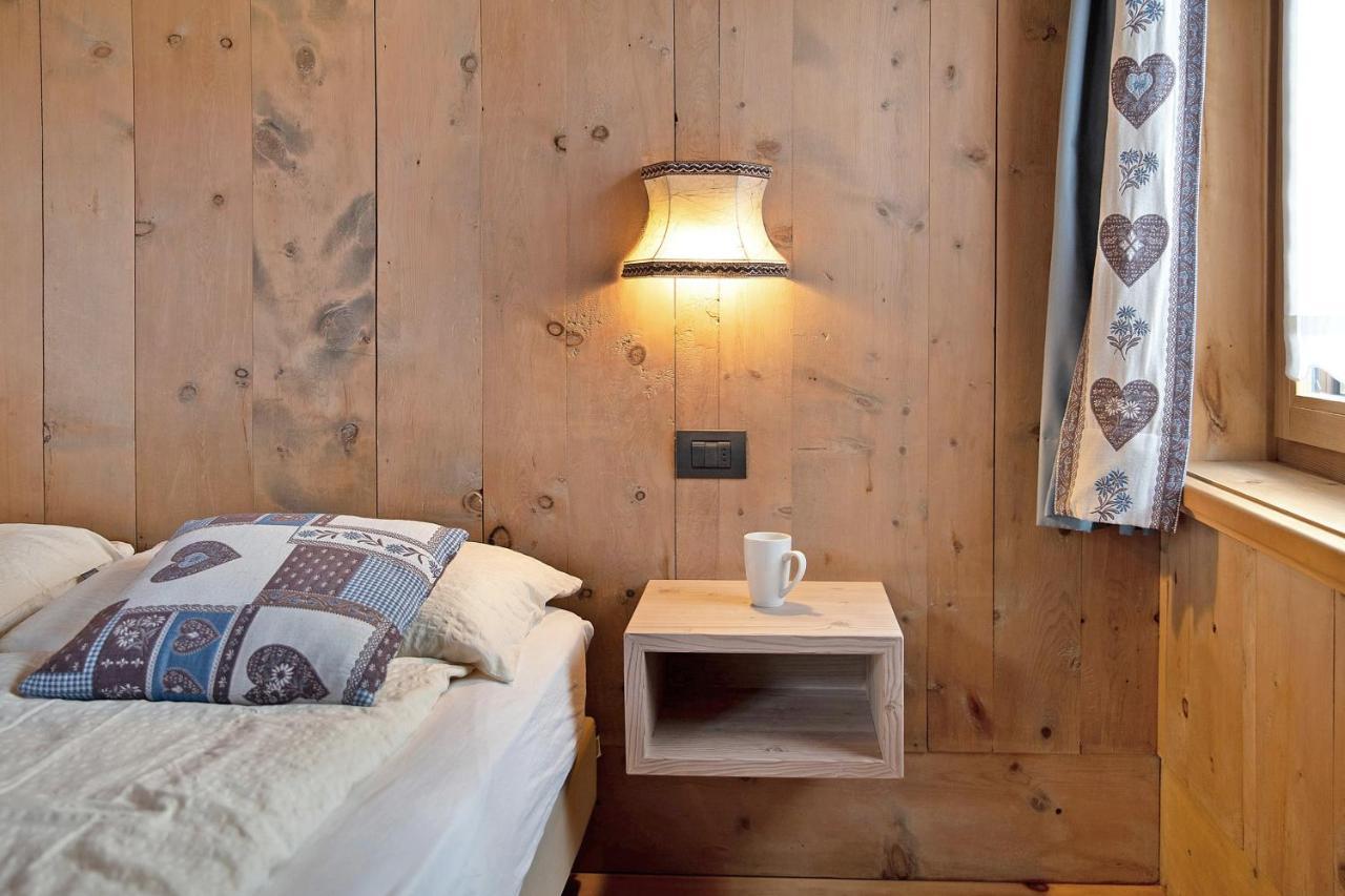 Appartamento Nonna Engadina Chalet Livigno Exteriör bild